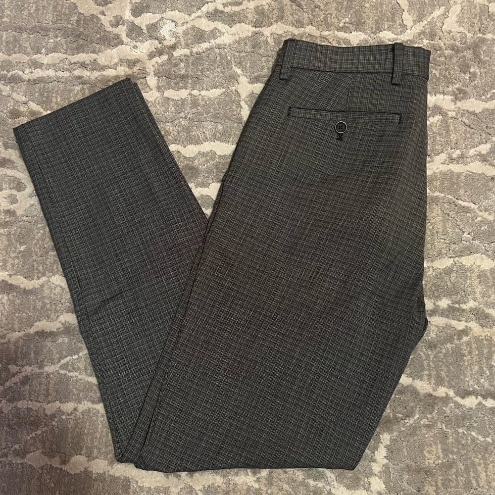 Banana Republic Factory Grey Tapered Fit Dress Pants